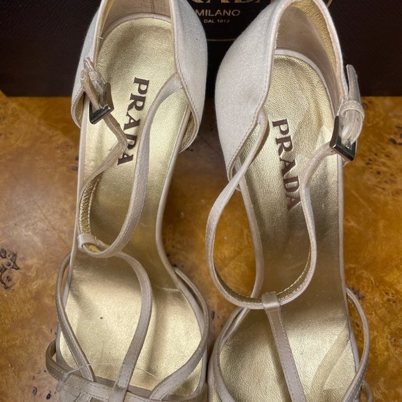 Prada gold satin t-strap sandal - Picture 5 of 6